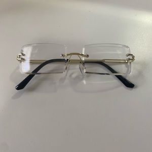 Clear glasses